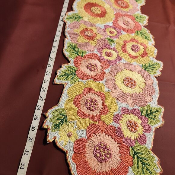 Beaded Centerpiece - Picture 6 of 7